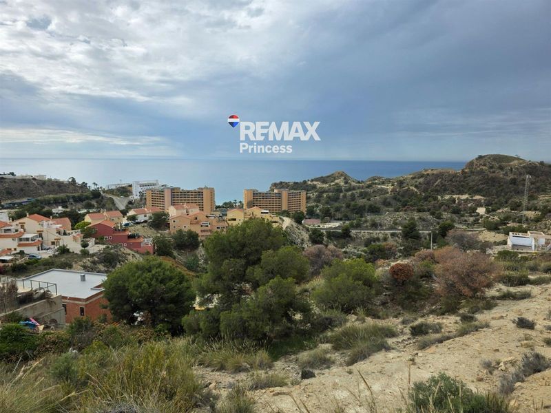 участок на продажу Villajoyosa, Alicante. Ref: 2516. RE/MAX PRINCESS