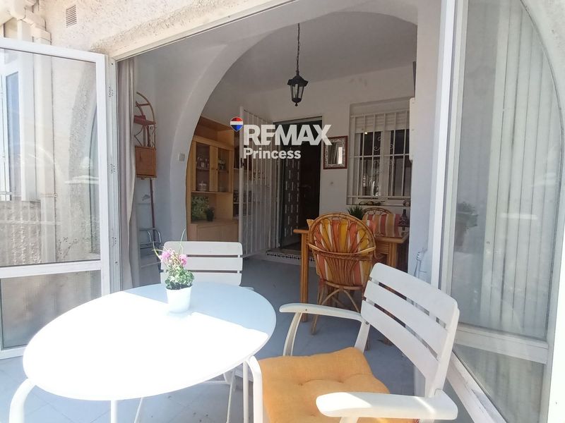 таунхаус на продажу Torrevieja, Alicante. Ref: 2913. RE/MAX PRINCESS