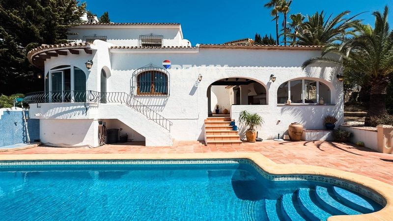 отдельная вилла на продажу Moraira, Alicante. Ref: 3268. RE/MAX PRINCESS