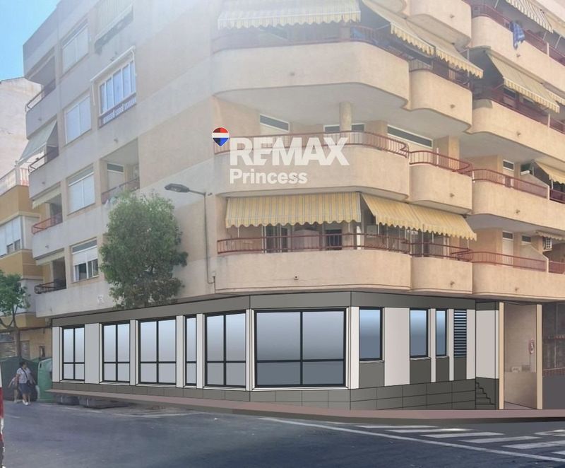 квартира на продажу Torrevieja, Alicante. Ref: 3546. RE/MAX PRINCESS