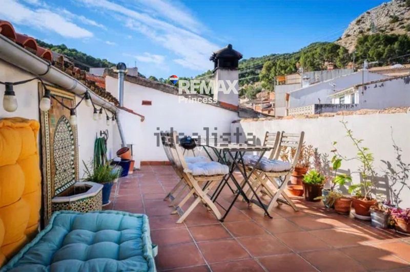 Дом на продажу Cocentaina, Alicante. Ref: 3579. RE/MAX PRINCESS