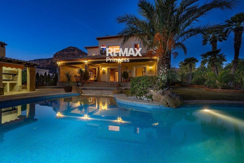 отдельная вилла на продажу Jávea/Xàbia, Alicante. Ref: 3666. RE/MAX PRINCESS