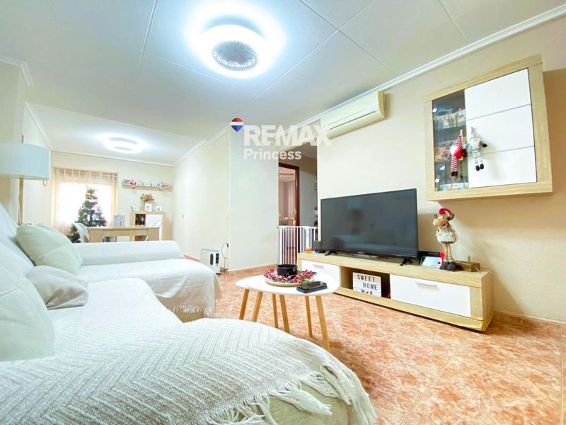 квартира на продажу Alicante/Alacant, Alicante. Ref: 3852. RE/MAX PRINCESS