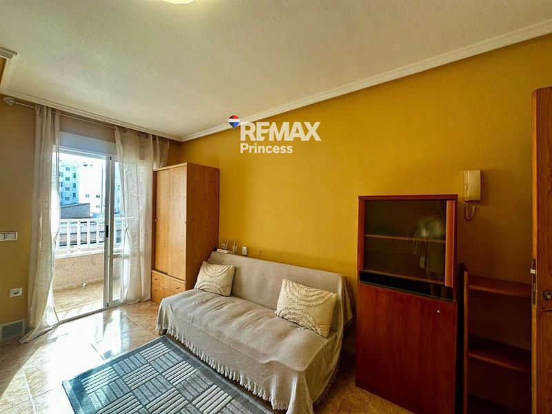 квартира на продажу Torrevieja, Alicante. Ref: 3867. RE/MAX PRINCESS