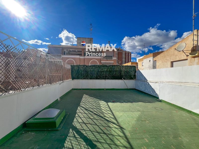 необычное здание на продажу Alicante/Alacant, Alicante. Ref: 3886. RE/MAX PRINCESS