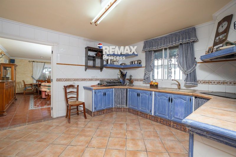 отдельная вилла на продажу Elche/Elx, Alicante. Ref: 3938. RE/MAX PRINCESS