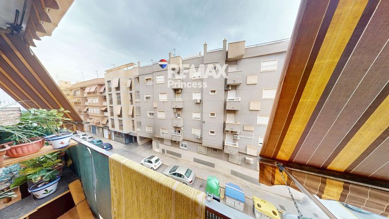 квартира на продажу Elche/Elx, Alicante. Ref: 3967. RE/MAX PRINCESS