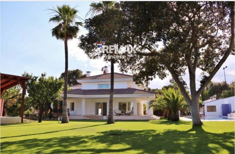 Дом на продажу Alicante/Alacant, Alicante. Ref: 4019. RE/MAX PRINCESS