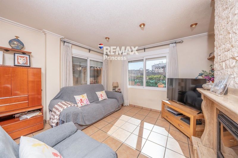 таунхаус на продажу Daya Nueva, Alicante. Ref: 4117. RE/MAX PRINCESS