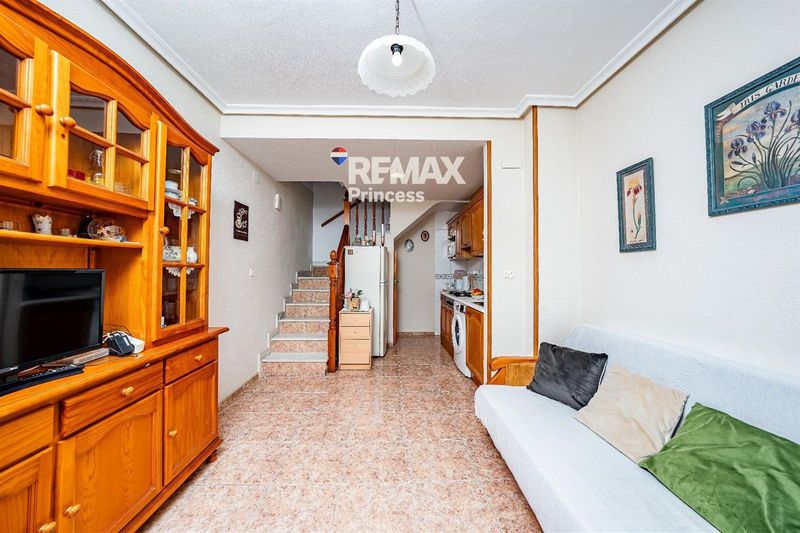 отдельная вилла на продажу Santa Pola, Alicante. Ref: 4192. RE/MAX PRINCESS