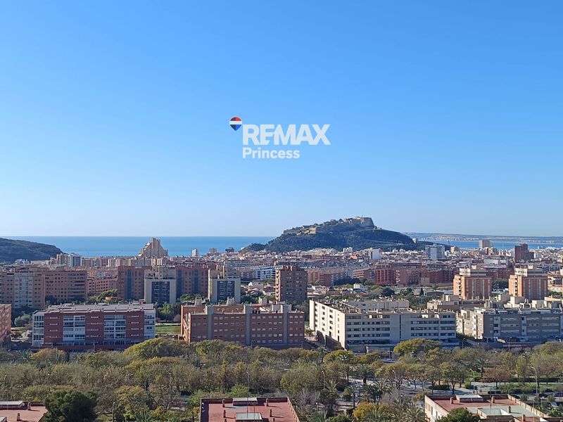 квартира на продажу Alicante/Alacant, Alicante. Ref: 4205. RE/MAX PRINCESS