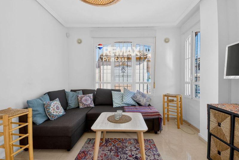 таунхаус на продажу Orihuela, Alicante. Ref: 4207. RE/MAX PRINCESS