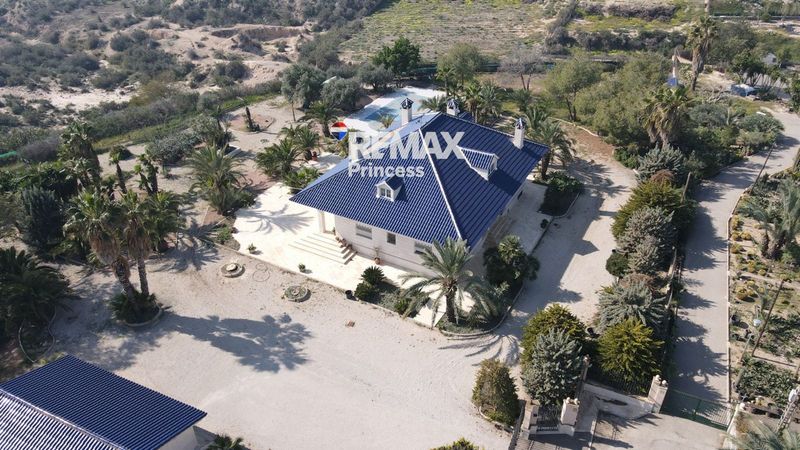Дом на продажу Elche/Elx, Alicante. Ref: 4216. RE/MAX PRINCESS
