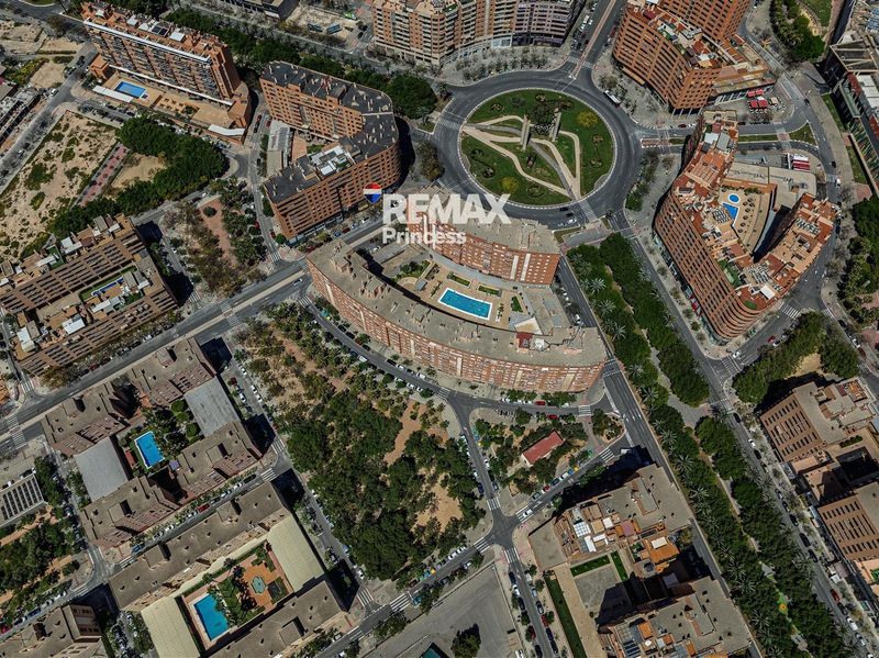 Piso en venta Alicante/Alacant, Alicante. Ref: 4277. RE/MAX PRINCESS