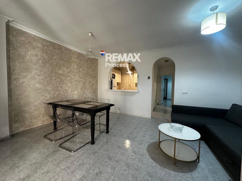 Piso en venta Torrevieja, Alicante. Ref: 4301. RE/MAX PRINCESS