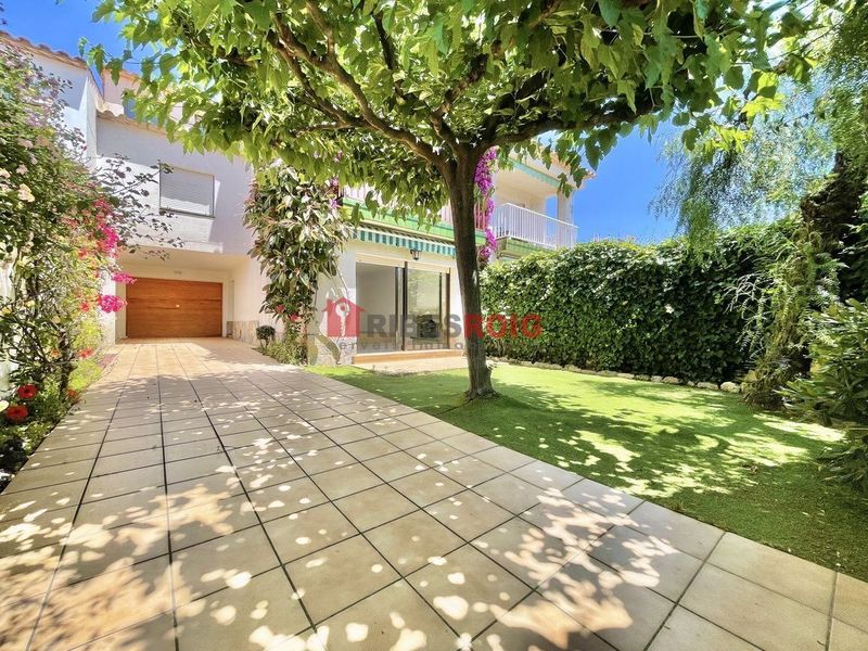 Maison  à louer Sant Pere De Ribes, Barcelona. Ref: 2344. Ribes Roig Immobiliària