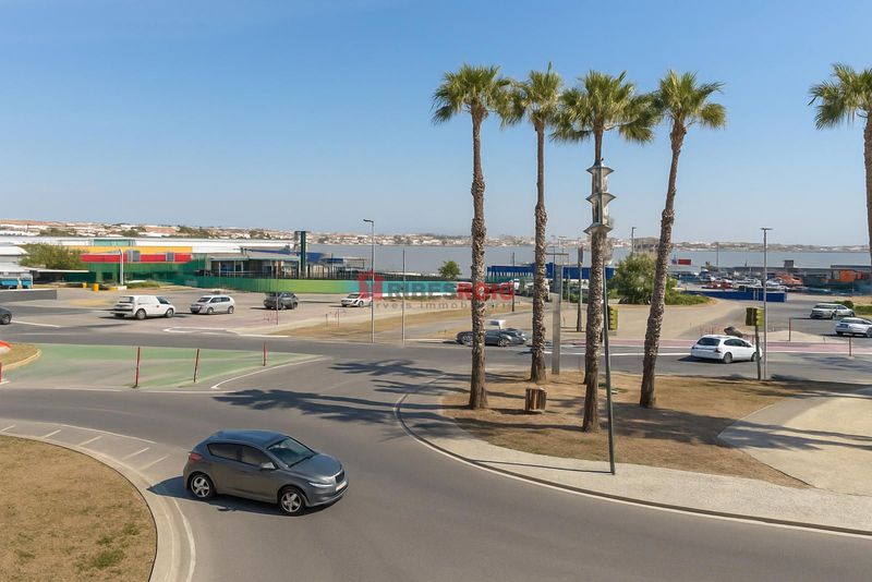 Oficina en venta Vilanova I La Geltru, Barcelona. Ref: 2641. Ribes Roig Immobiliària