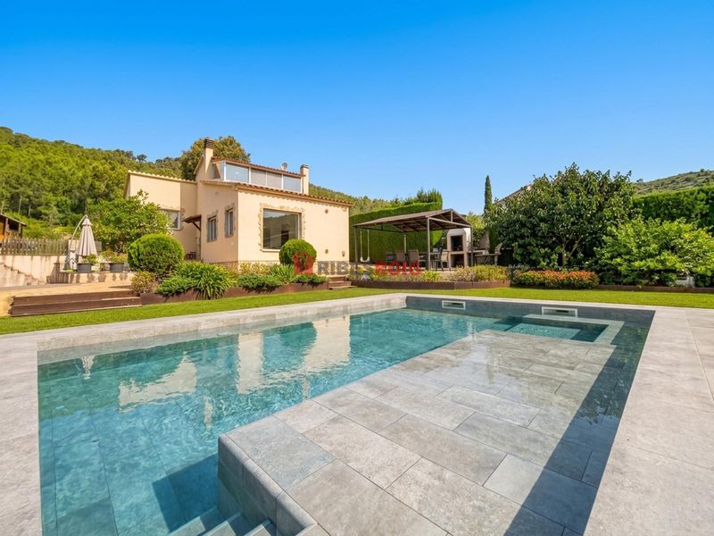 Detached Villa for rent Olivella, Barcelona. Ref: 2704. Ribes Roig Immobiliària