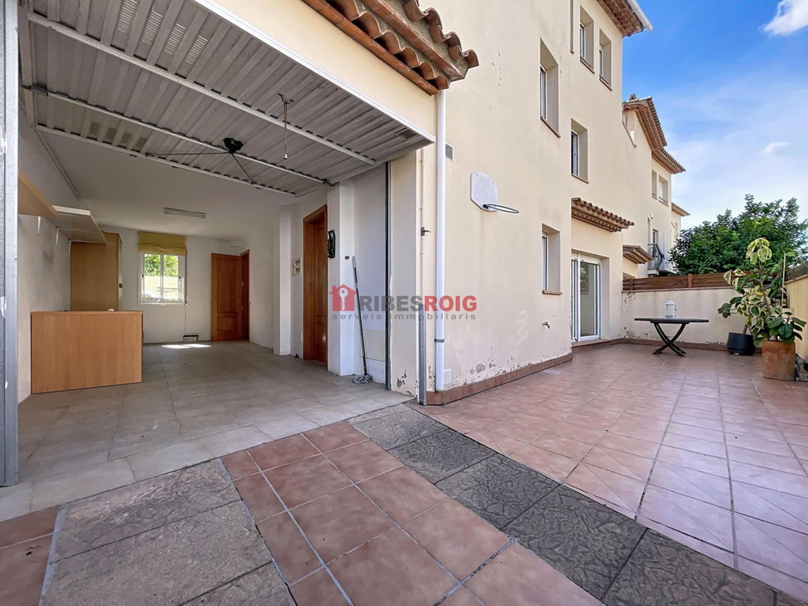 Casa adosada en zona emblemática de Ribes - Foto 11