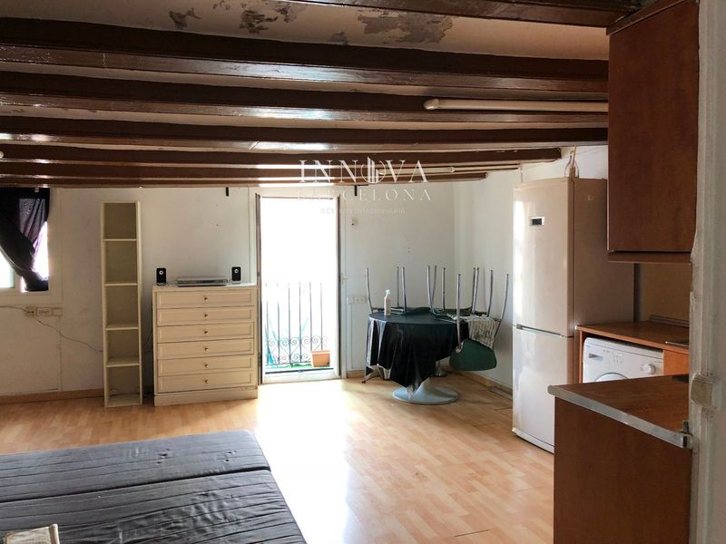 Piso en venta Barcelona. Ref: 1010. Innova Barcelona Gestión Inmobiliaria