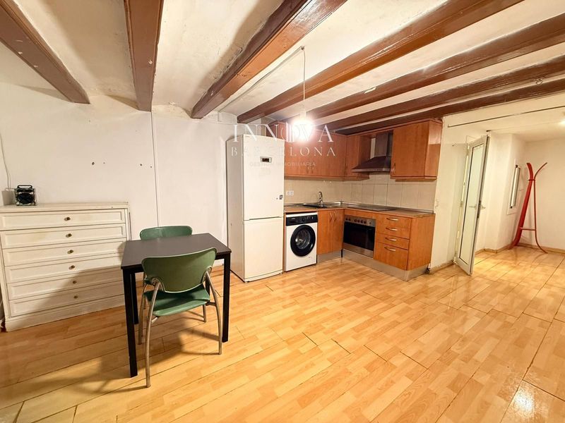 Piso en venta Barcelona. Ref: 1010. Innova Barcelona Gestión Inmobiliaria