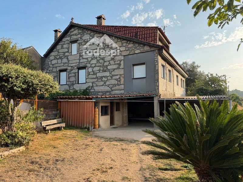 Chalet Independiente en venta Crecente, Pontevedra. Ref: 1055. Rodespi -  Soluciones Para el Rural
