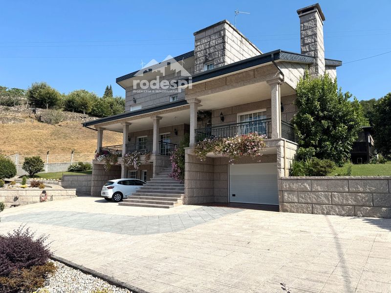 Chalet Independiente en venta Cortegada, Ourense. Ref: 1063. Rodespi -  Soluciones Para el Rural