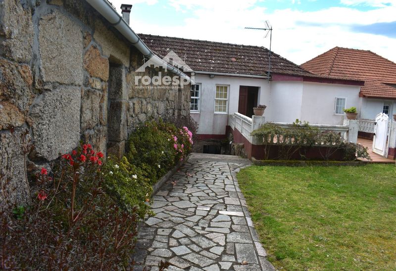 Chalet Independiente en venta Crecente, Pontevedra. Ref: 1095. Rodespi -  Soluciones Para el Rural