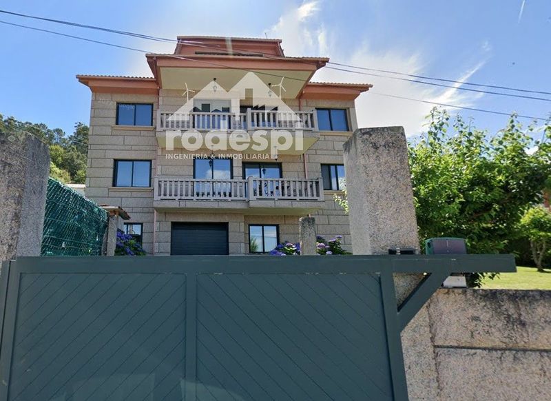 Chalet Independiente en venta Chapela, Pontevedra. Ref: 1192. Rodespi -  Soluciones Para el Rural