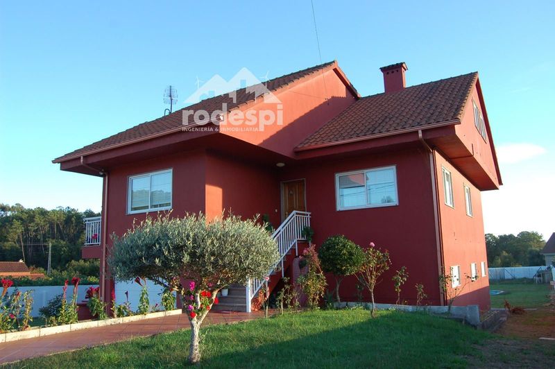 Chalet Independiente en venta Ponteareas, Pontevedra. Ref: 1205. Rodespi -  Soluciones Para el Rural
