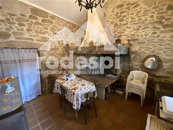 Chalet Independiente en venta Covelo, Pontevedra. Ref: 1217. Rodespi -  Soluciones Para el Rural