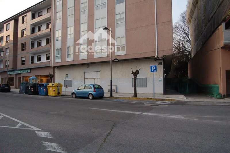 Local Comercial en venta y alquiler Ponteareas, Pontevedra. Ref: 1285. Rodespi -  Soluciones Para el Rural