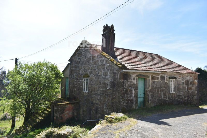 Chalet Independiente en venta A Cañiza, Pontevedra. Ref: 1354. Rodespi -  Soluciones Para el Rural