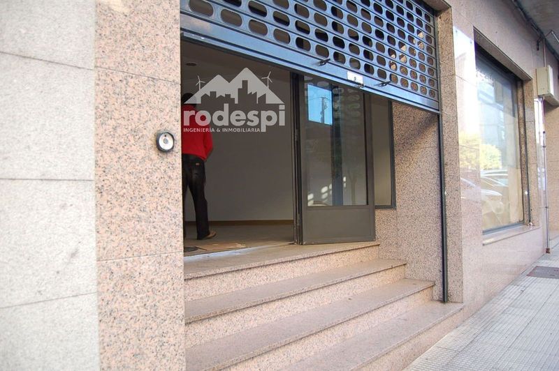 Local Comercial en alquiler Ponteareas, Pontevedra. Ref: 1429. Rodespi -  Soluciones Para el Rural