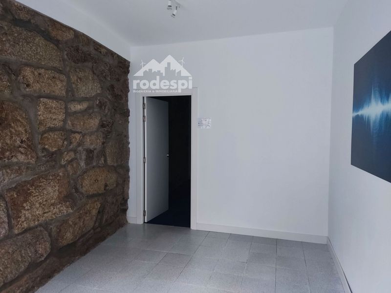 Local Comercial en alquiler A Cañiza, Pontevedra. Ref: 1576. Rodespi -  Soluciones Para el Rural