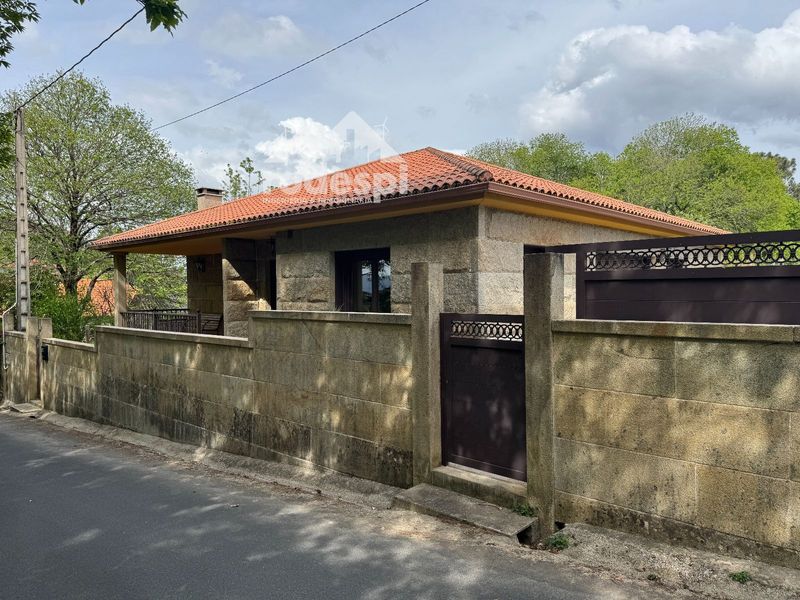 Chalet Independiente en venta Covelo, Pontevedra. Ref: 1796. Rodespi -  Soluciones Para el Rural
