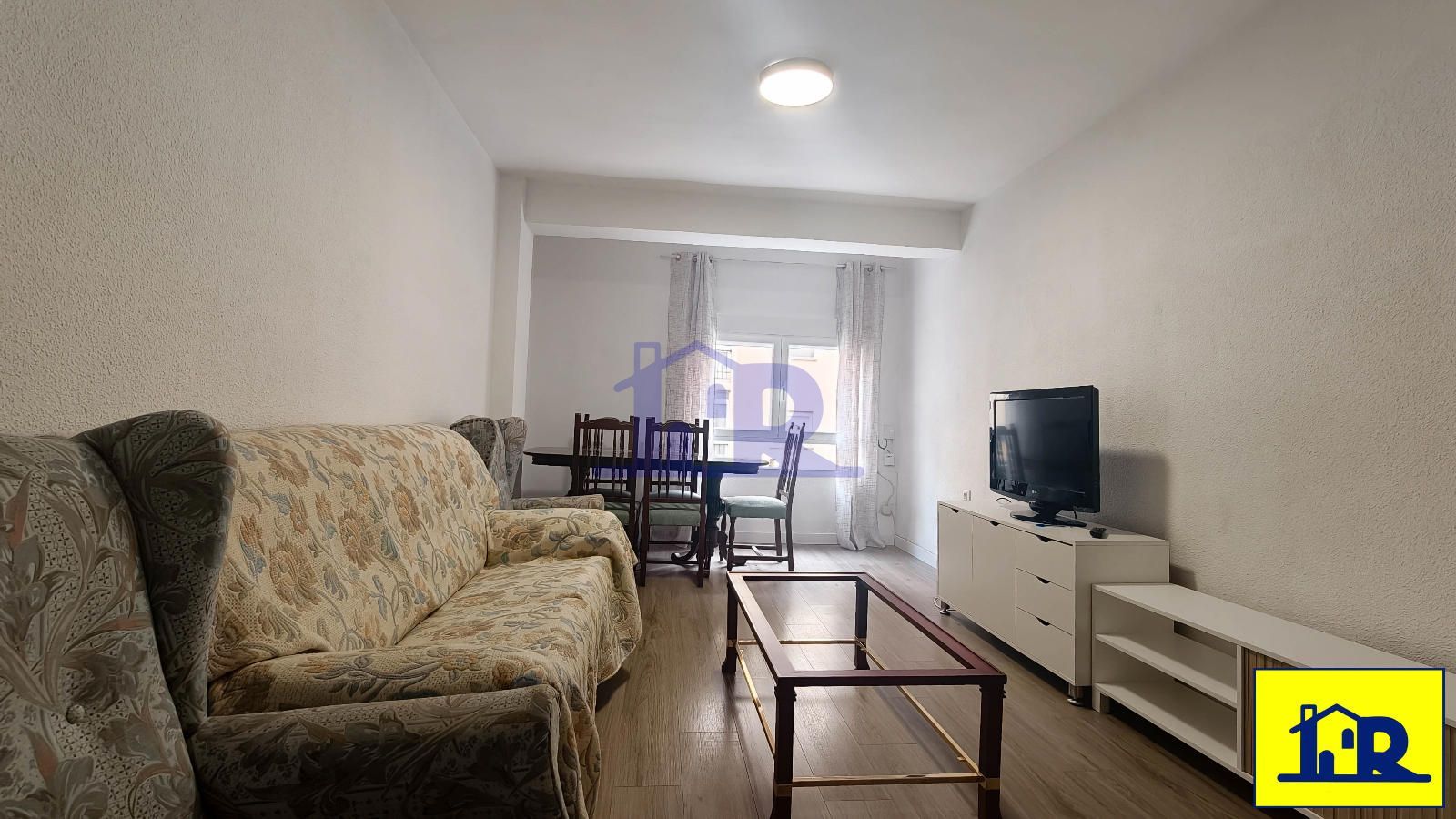 1-room apartment of 100m² in Madrid photo 4