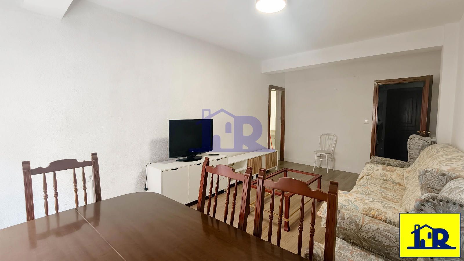 1-room apartment of 100m² in Madrid photo 3