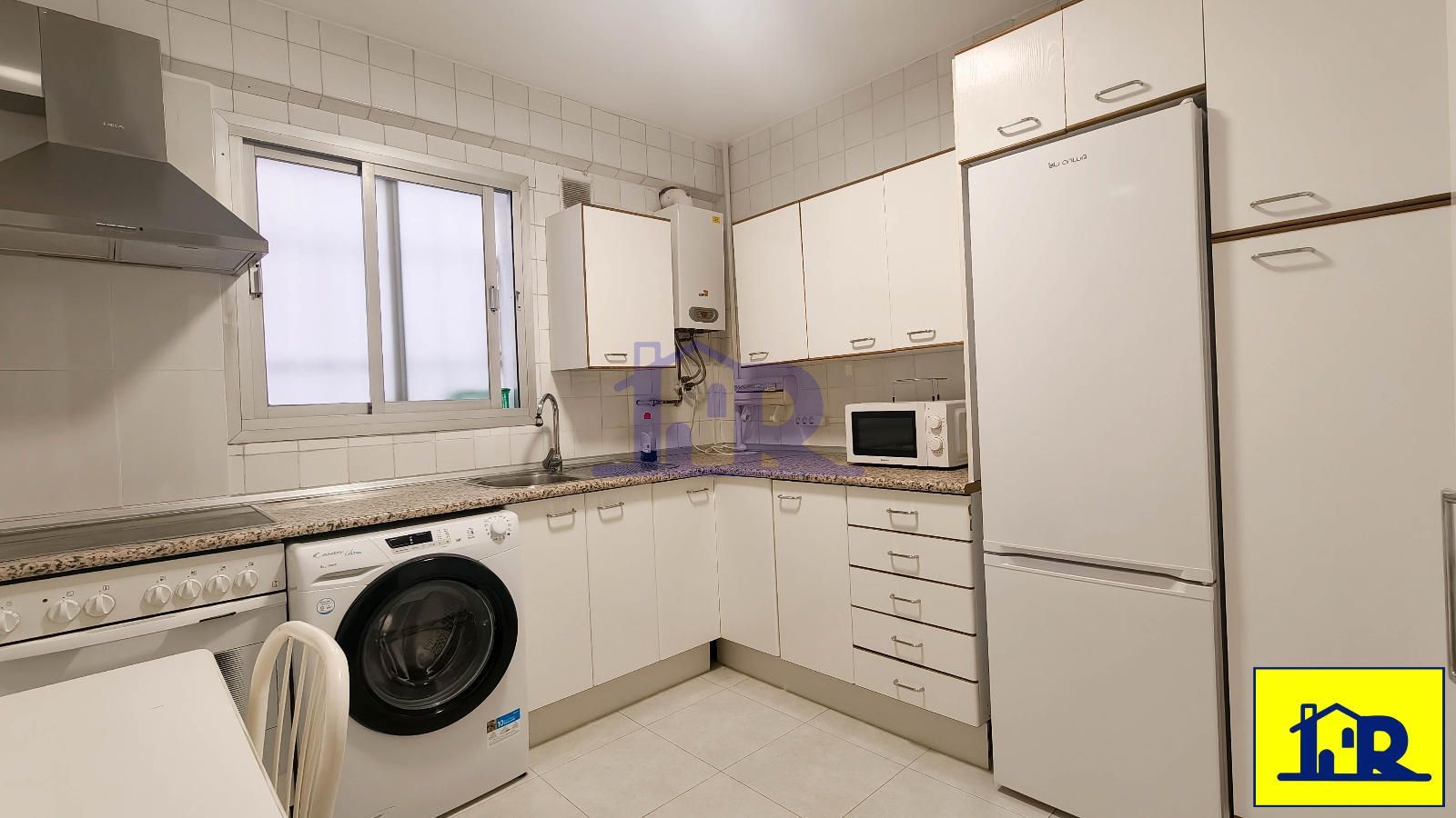 1-room apartment of 100m² in Madrid photo 5