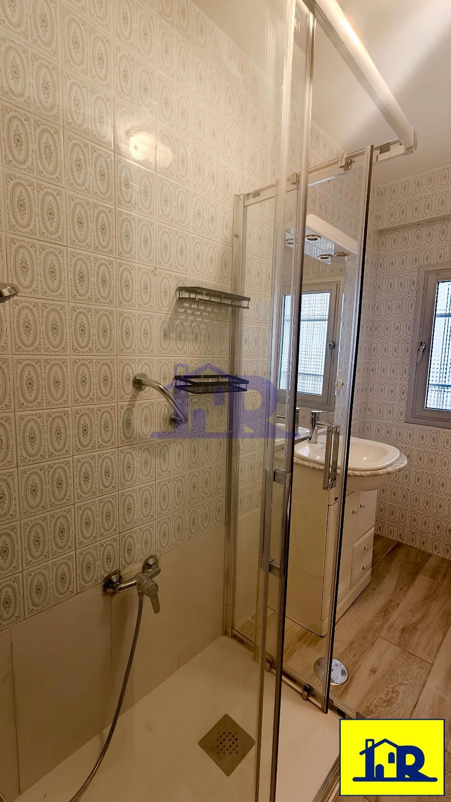 1-room apartment of 100m² in Madrid photo 17