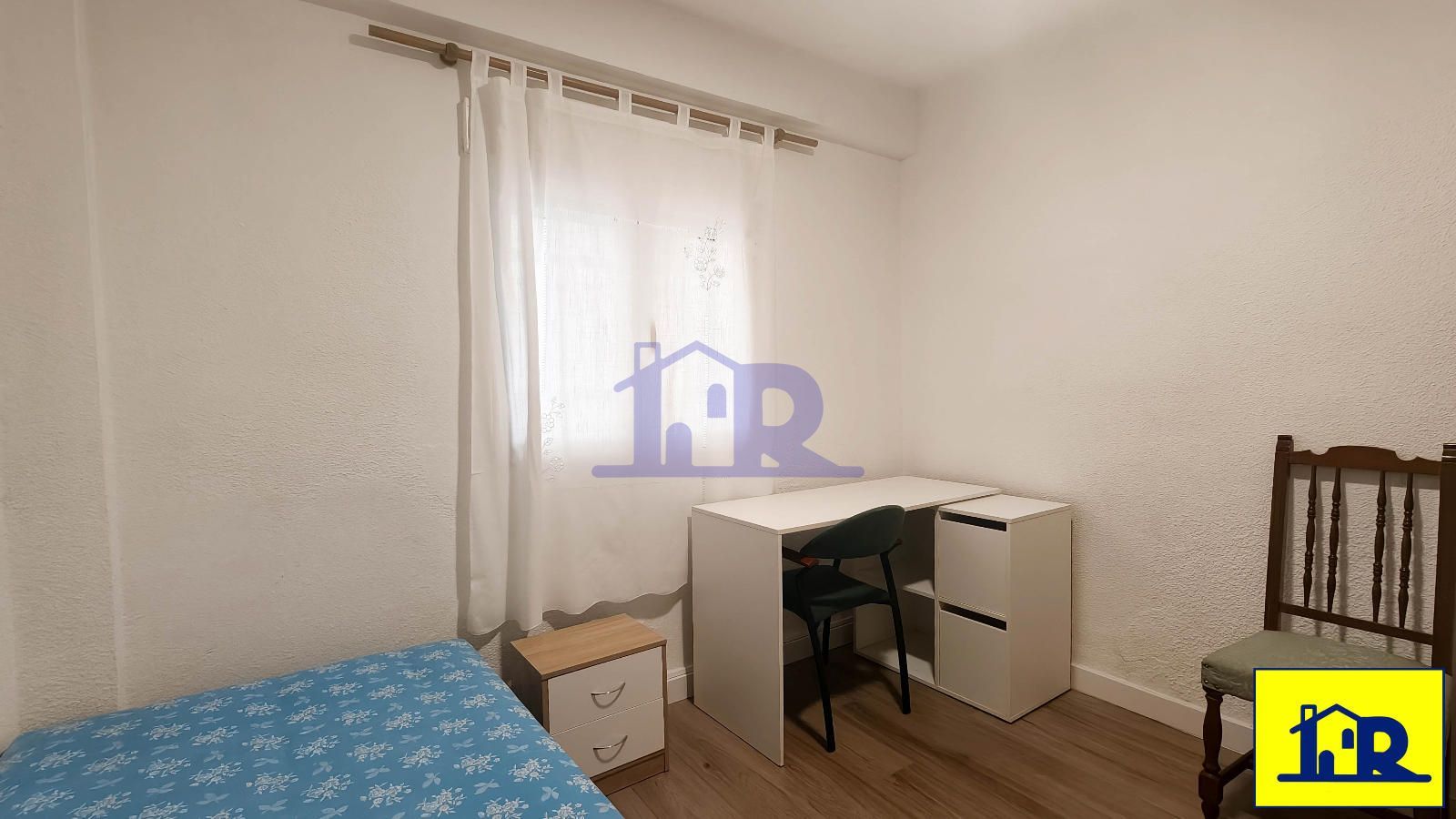 1-room apartment of 100m² in Madrid photo 11