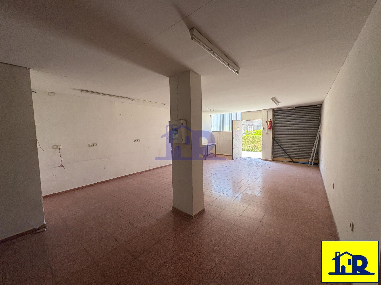 Local Comercial en venta Cuenca. Ref: 8932. Inmobiliaria Romero