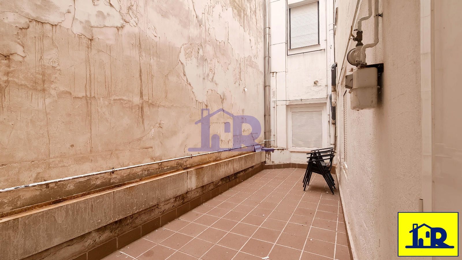 1-room apartment of 130m² in Madrid photo 8