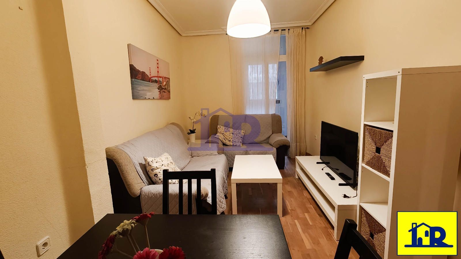 1-room apartment of 130m² in Madrid photo 4