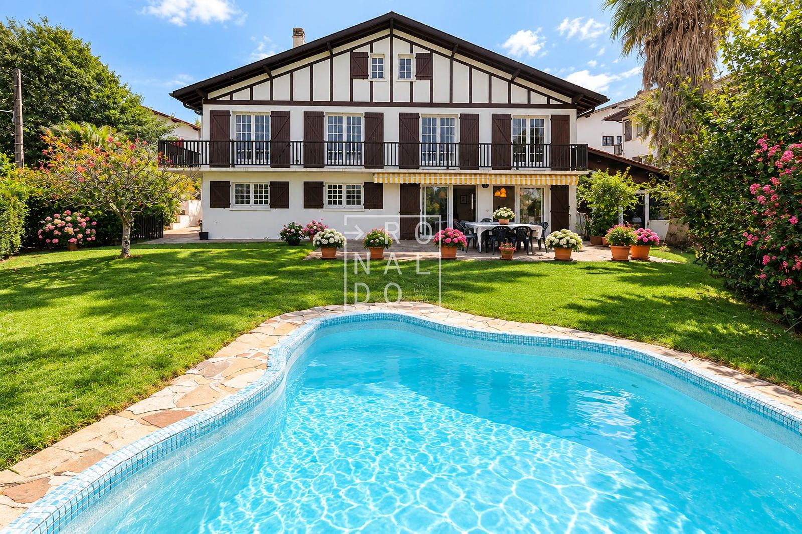 Chalet en vente Ascain, Département des Pyrénées-Atlantiques. Ref: 892. Ronaldo Inmobiliaria