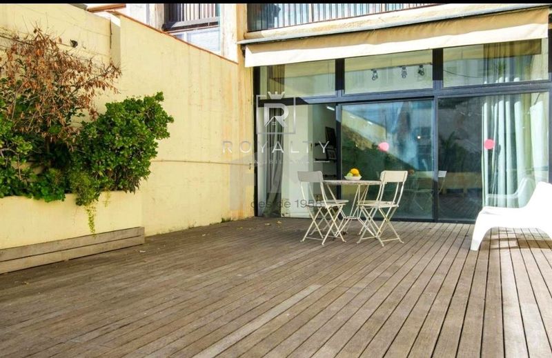 Piso en venta Barcelona. Ref: 1051. Royalty Inmobiliaria