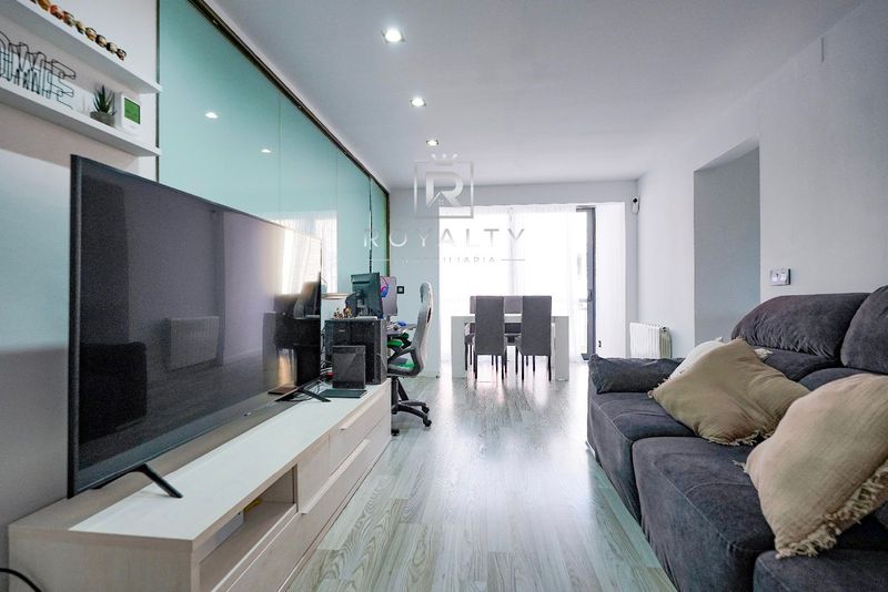 Pis en venda Santa Coloma de Gramenet, Barcelona. Ref: 1078. Royalty Inmobiliaria