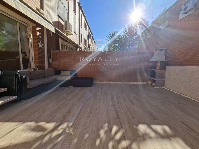 Adosado en venta Badalona, Barcelona. Ref: 1079. Royalty Inmobiliaria