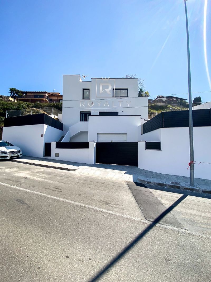 Casa en venta Calafell, Tarragona. Ref: 1090. Royalty Inmobiliaria