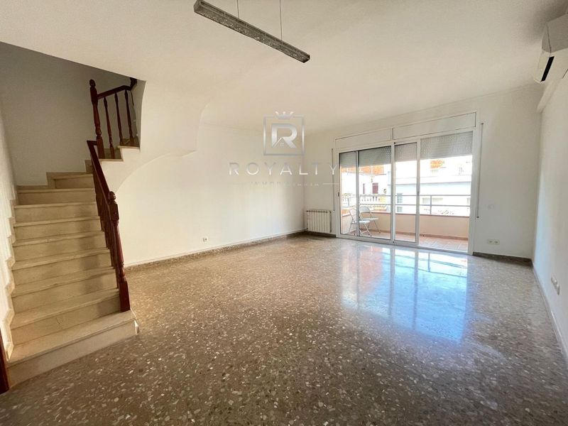 Dúplex en venta Badalona, Barcelona. Ref: 1118. Royalty Inmobiliaria